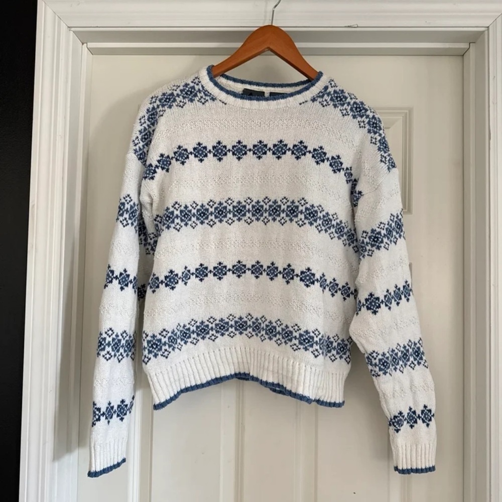 Vintage Liz Wear 100% Cotton Blue/White Sweater size Medium